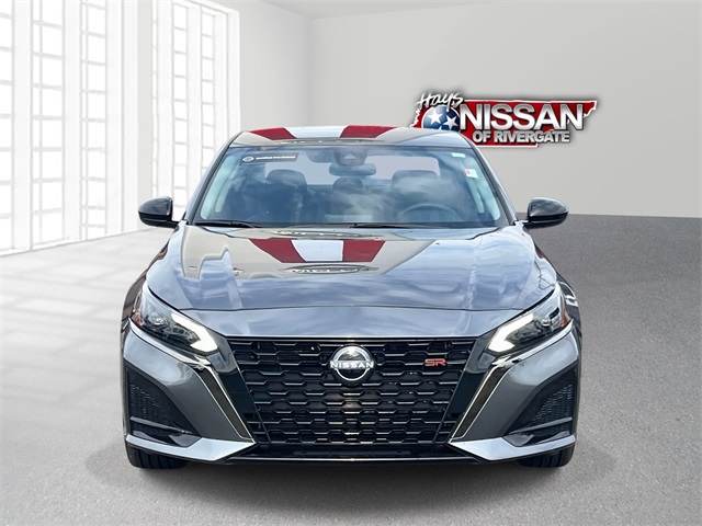 2024 Nissan Altima 2.5 SR photo 2