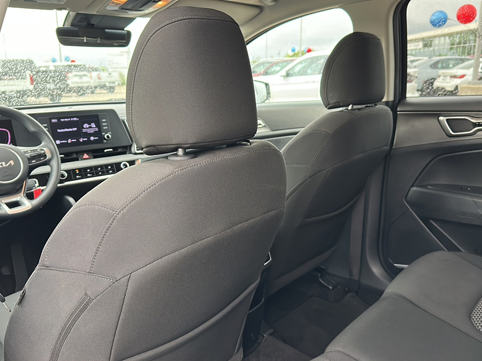 2023 Kia Sportage LX photo 5