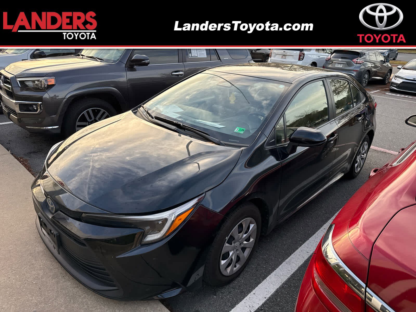 2025 Toyota Corolla LE's photo