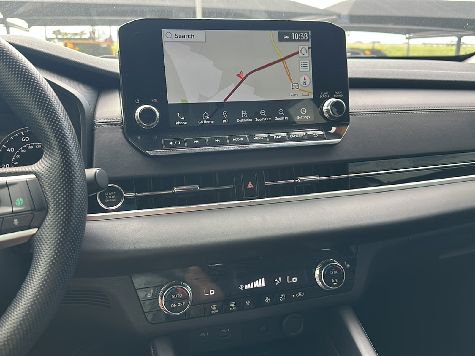 2024 Mitsubishi Outlander SE photo 18