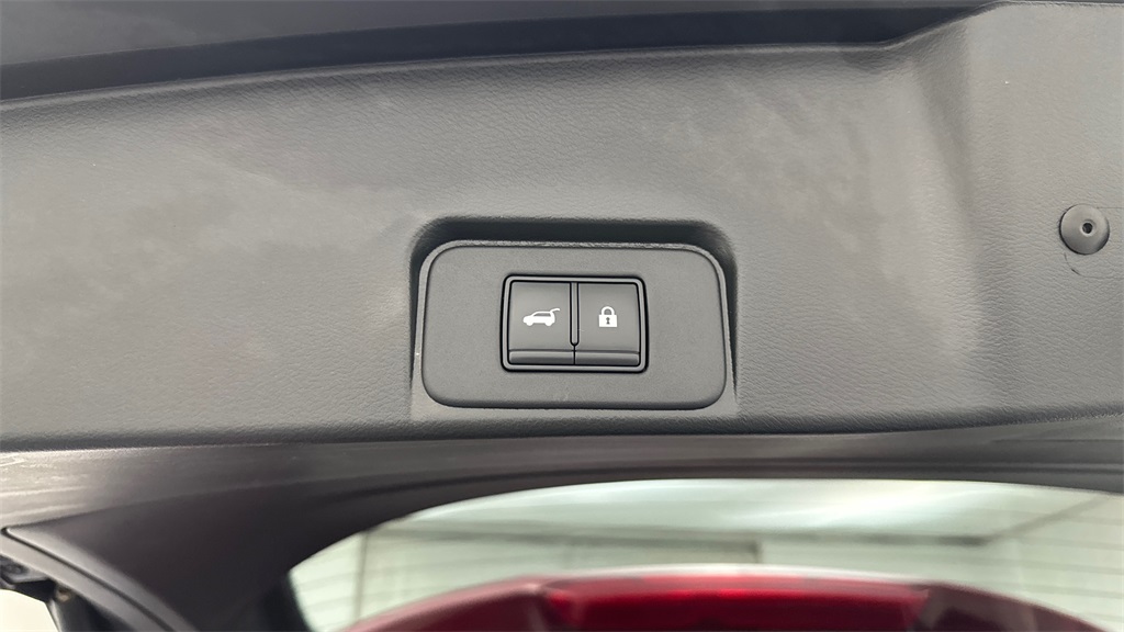 2021 Nissan Rogue SL photo 23
