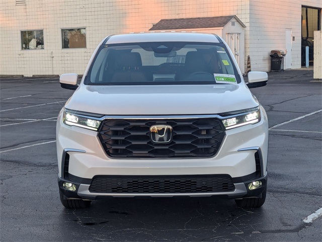2025 Honda Pilot EX-L photo 3