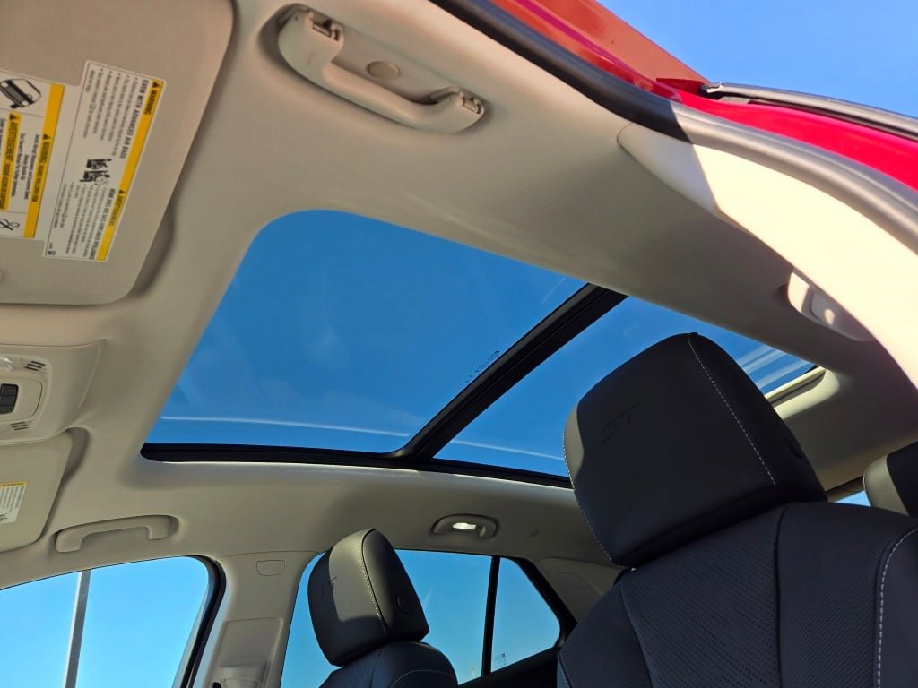 2025 Buick Envision Sport Touring photo 16
