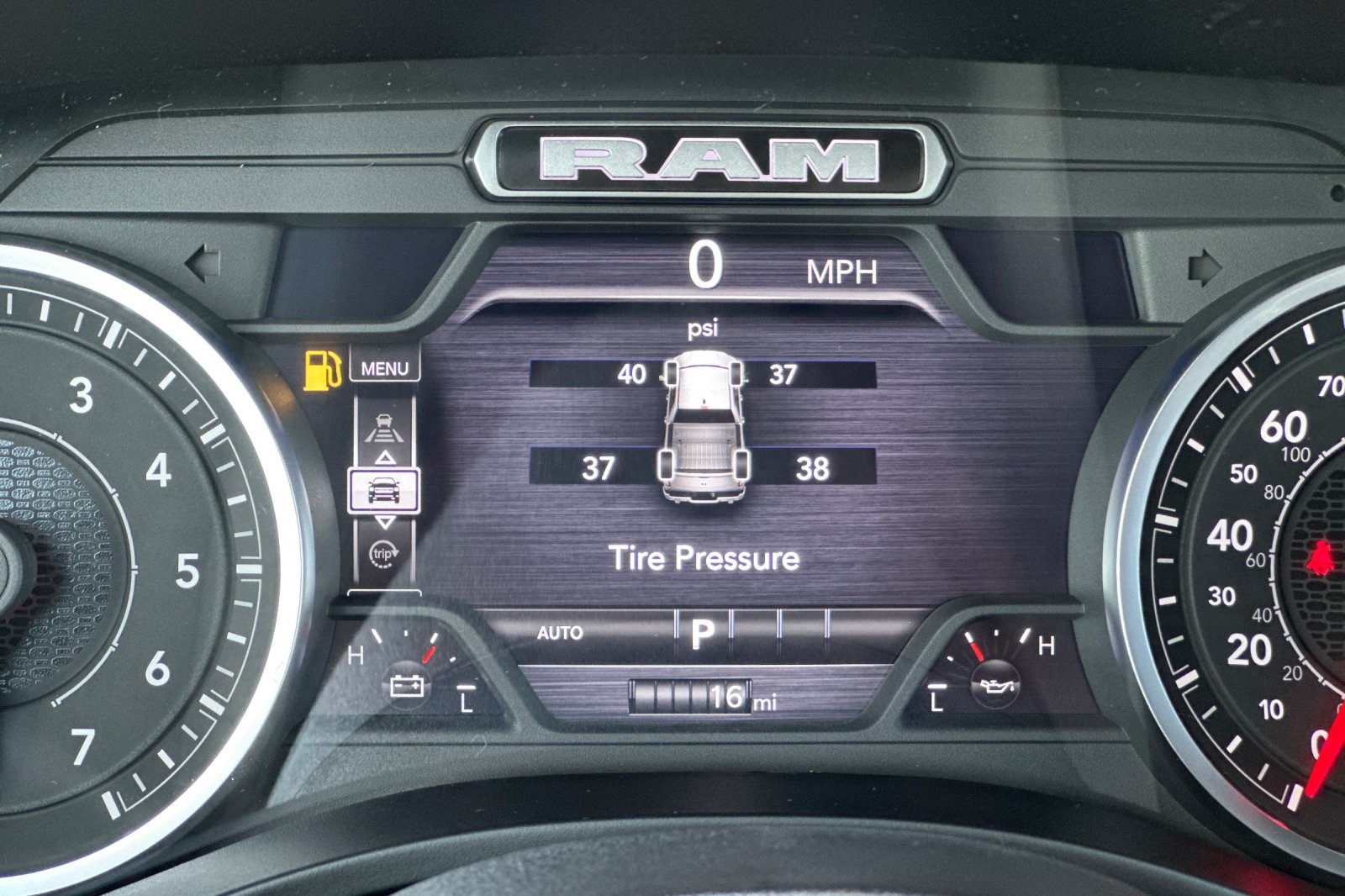 2025 Ram 1500 Big Horn Lone Star photo 26