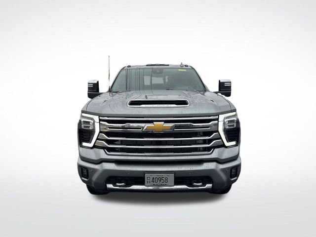 2025 Chevrolet Silverado 3500HD High Country photo 8