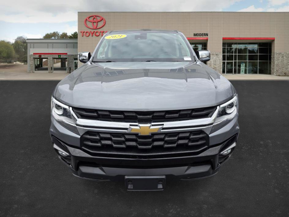 2021 Chevrolet Colorado LT photo 2