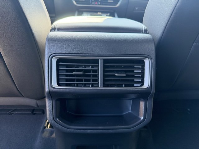 2026 Volkswagen Atlas Cross Sport SE Technology photo 4