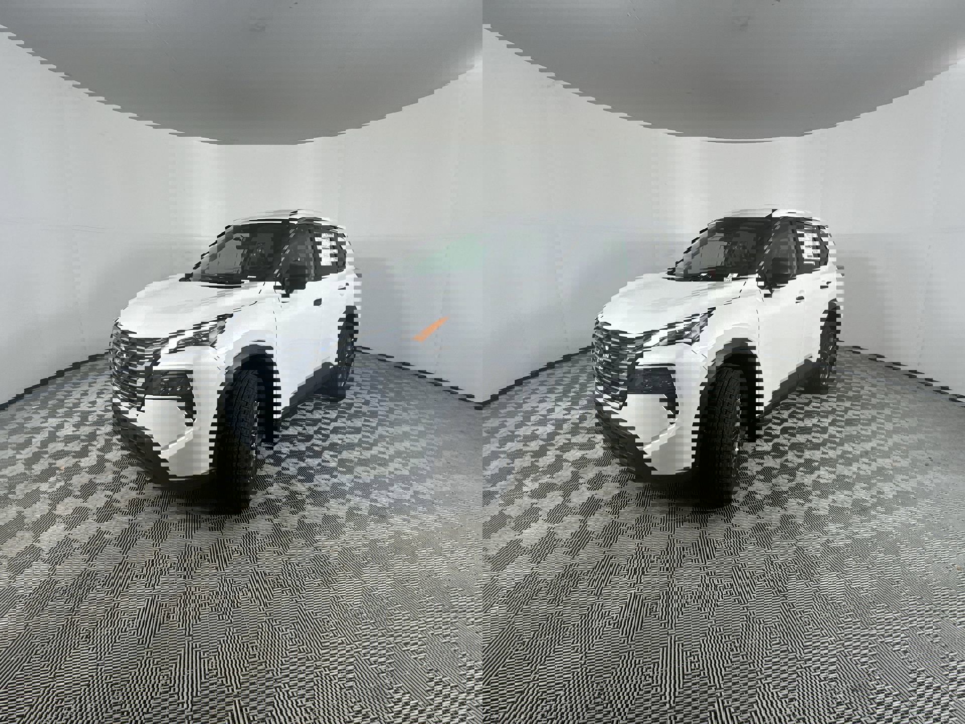 2025 Nissan Rogue S photo 3