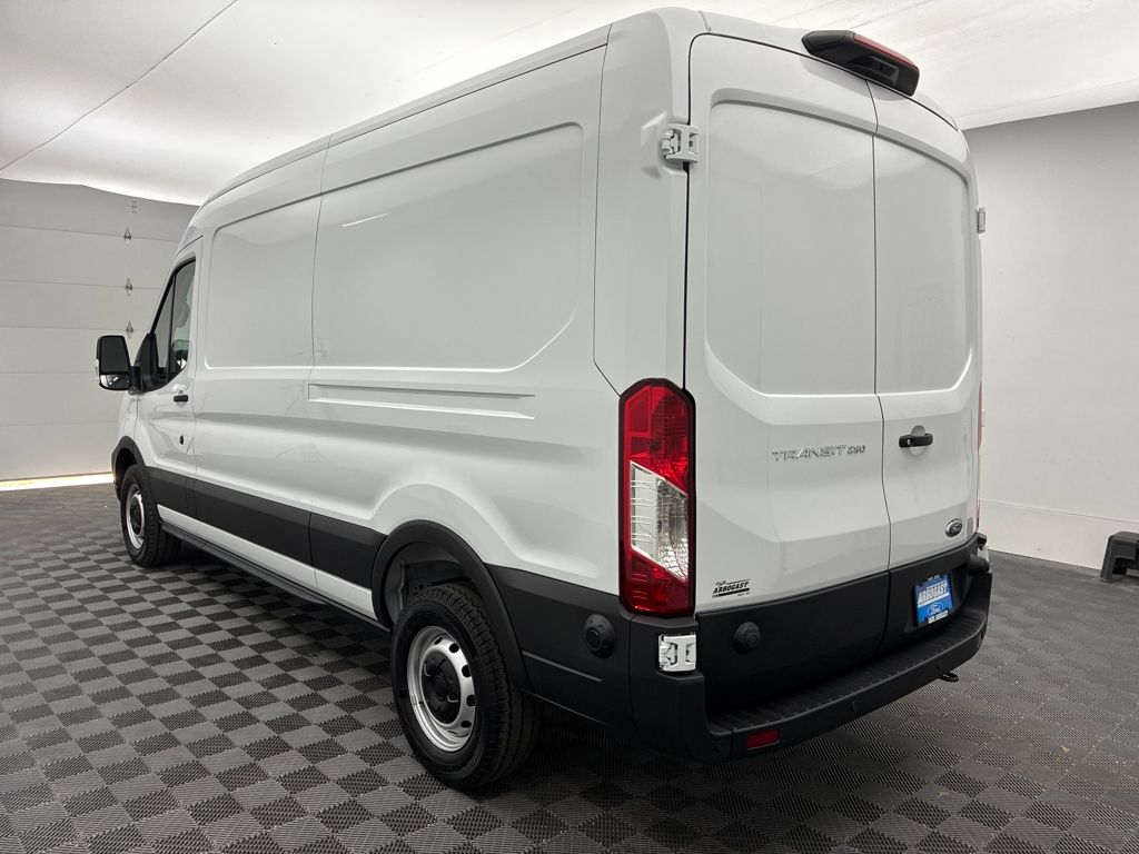 2025 Ford Transit Cargo Van photo 4
