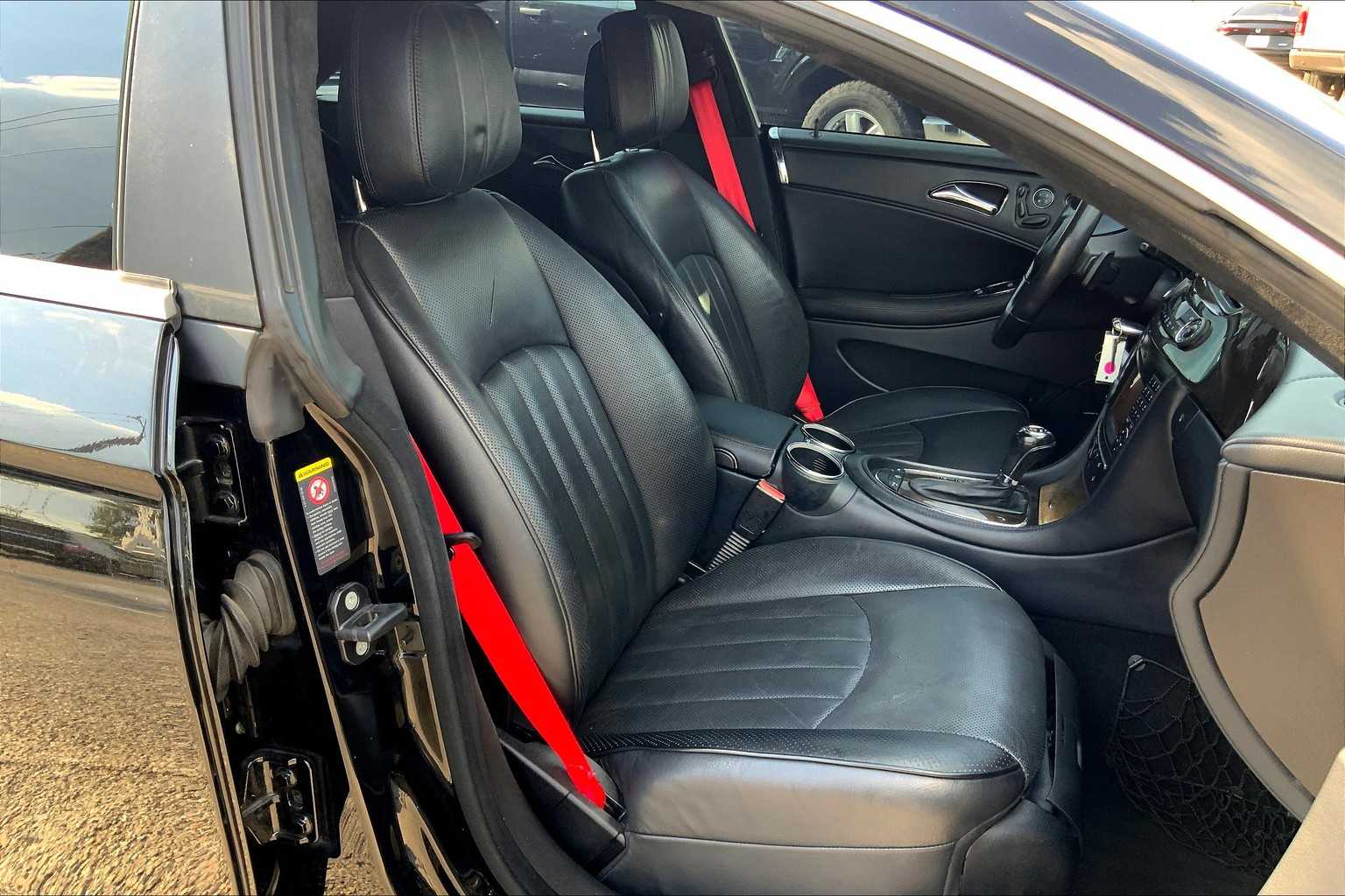 2011 Mercedes Benz CLS 550 photo 7