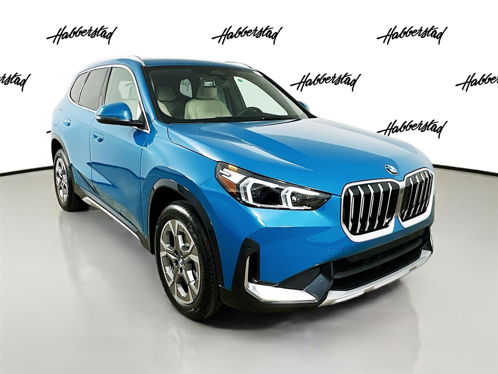 2025 Bmw X1 XDrive28i photo 2