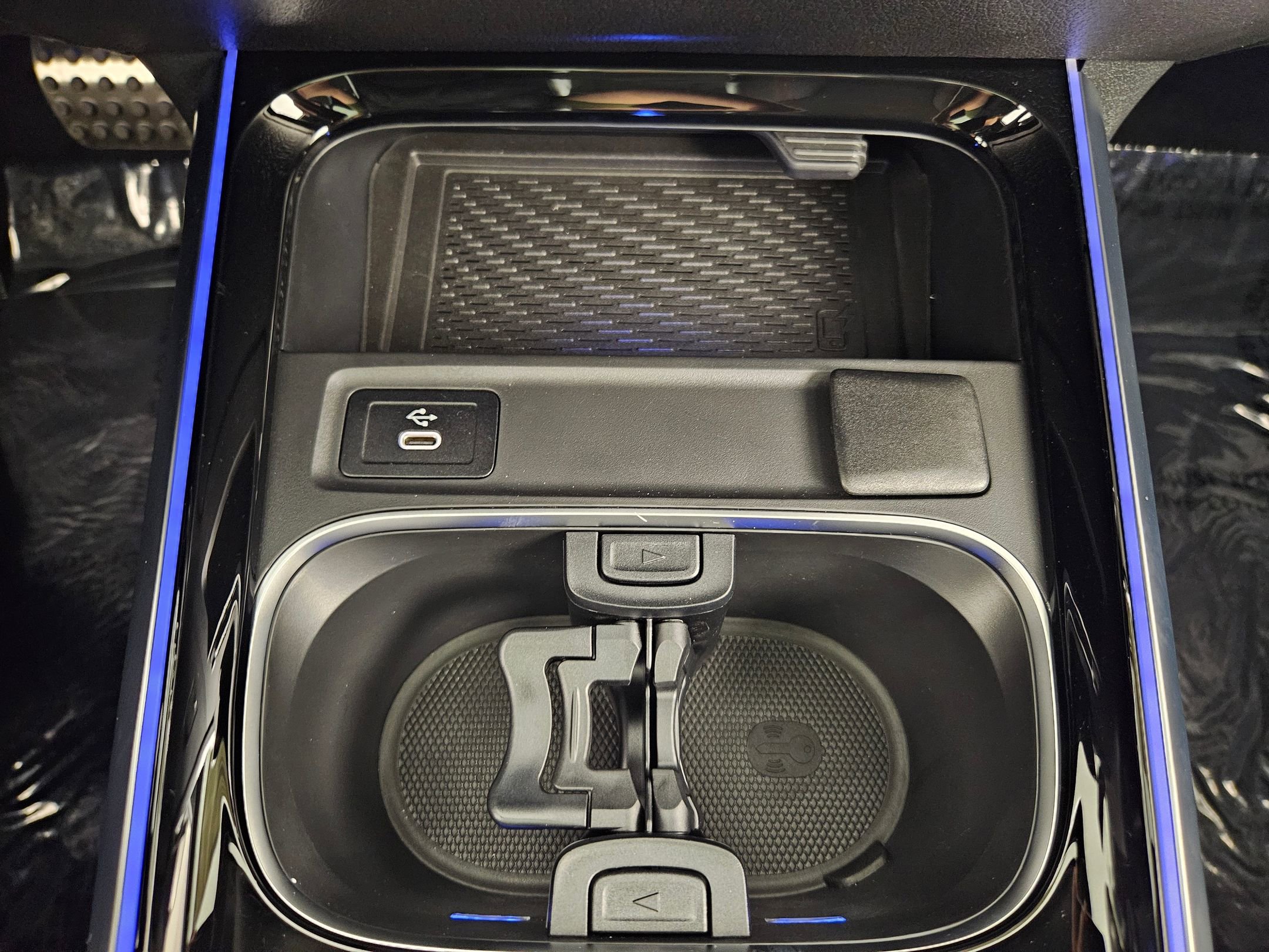 2025 Mercedes Benz GLB AMG 35 4MATIC photo 28