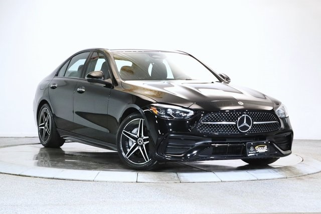 2025 Mercedes-Benz C-Class Sedan C 300's photo