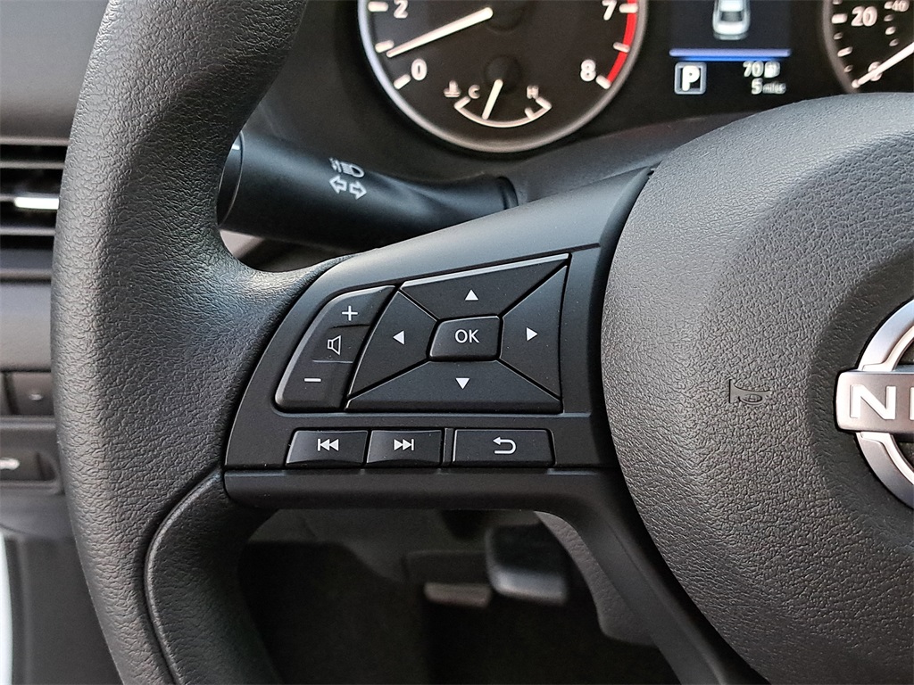 2025 Nissan Sentra S photo 23