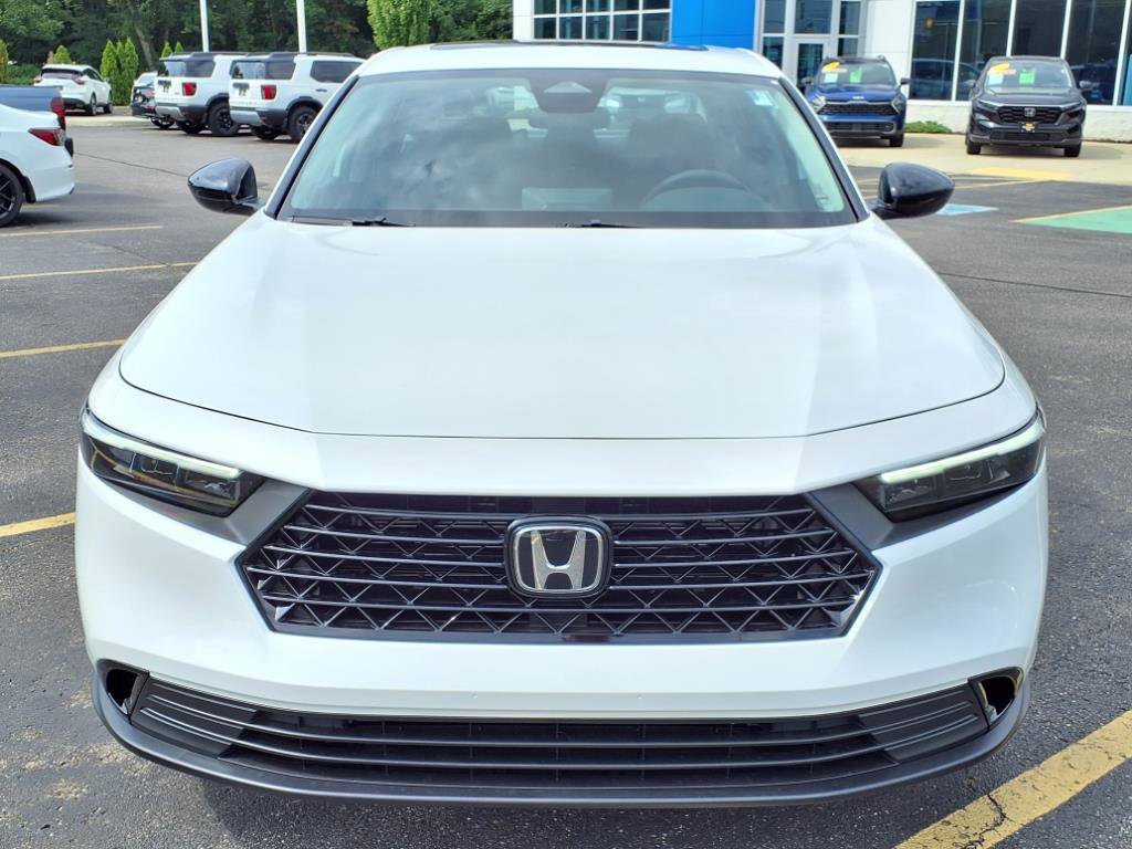 2025 Honda Accord SE photo 2