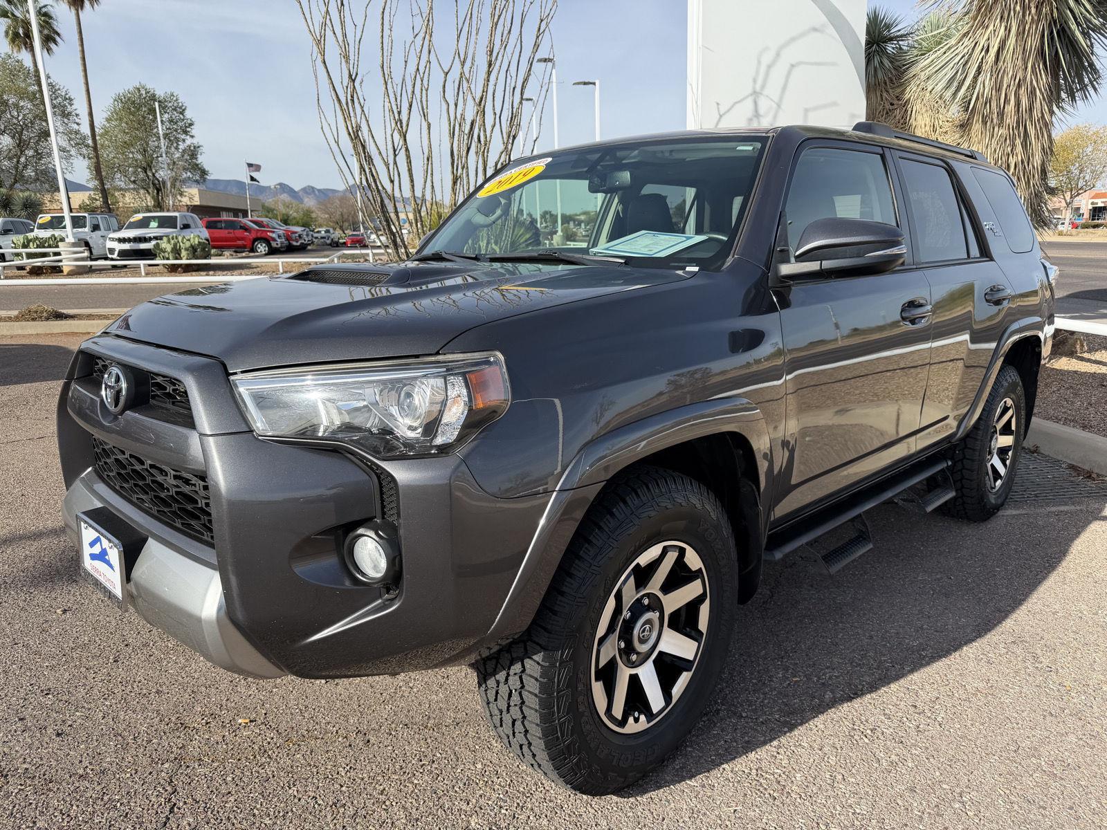 2019 Toyota 4Runner TRD Off-Road Premium's photo