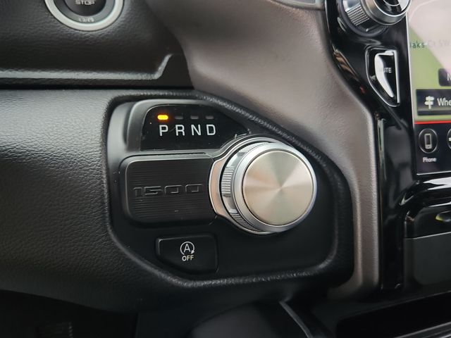 2020 Ram 1500 Laramie photo 18
