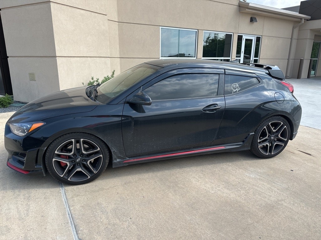 2022 Hyundai Veloster N Base photo 2