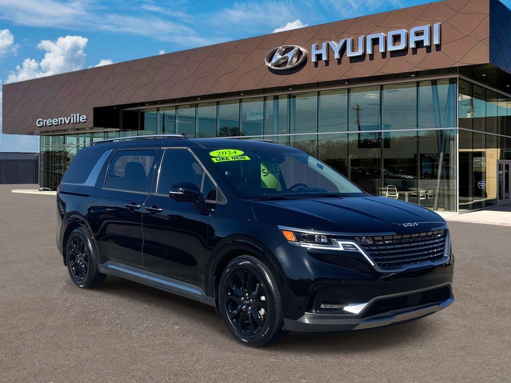 2024 Kia Carnival SX Prestige's photo