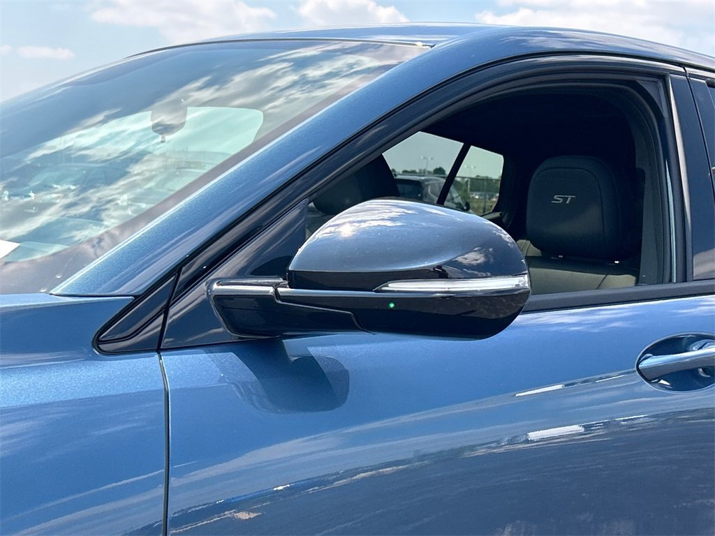 2025 Buick Envista ST photo 3