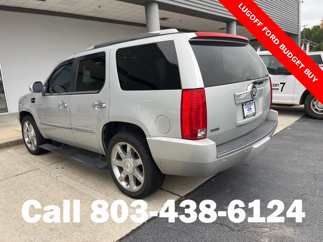 2011 Cadillac Escalade Premium photo 5