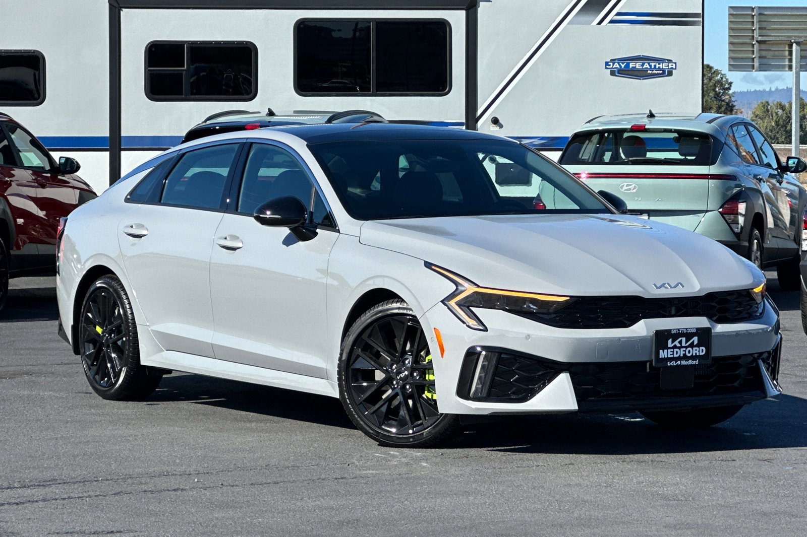 2026 Kia K5 GT photo 2