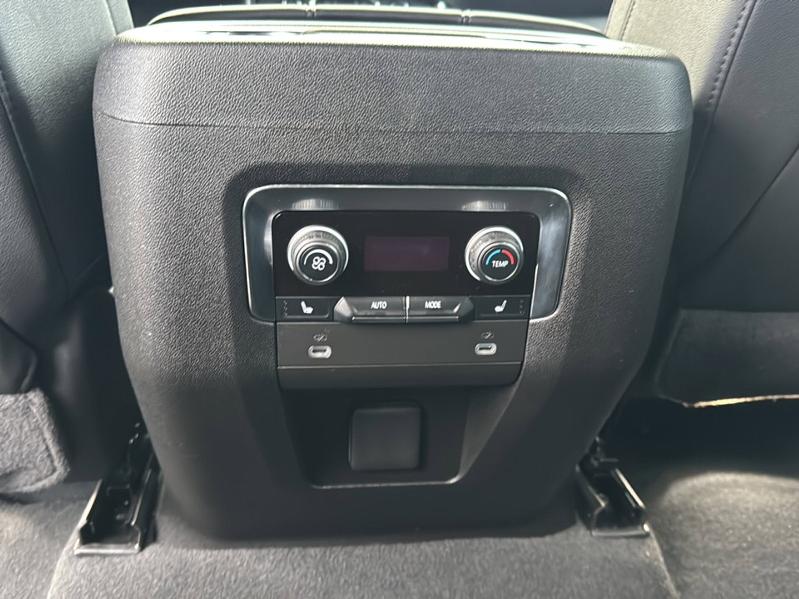 2024 Chevrolet Tahoe LT photo 26
