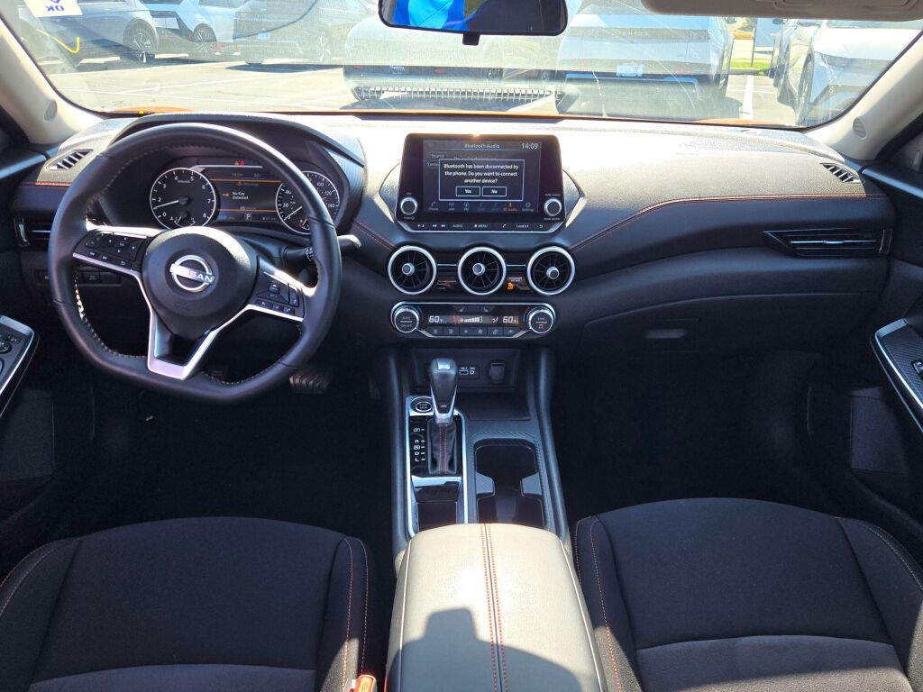 2024 Nissan Sentra SR photo 13