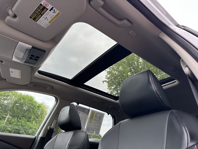 2022 Nissan Rogue SL photo 13