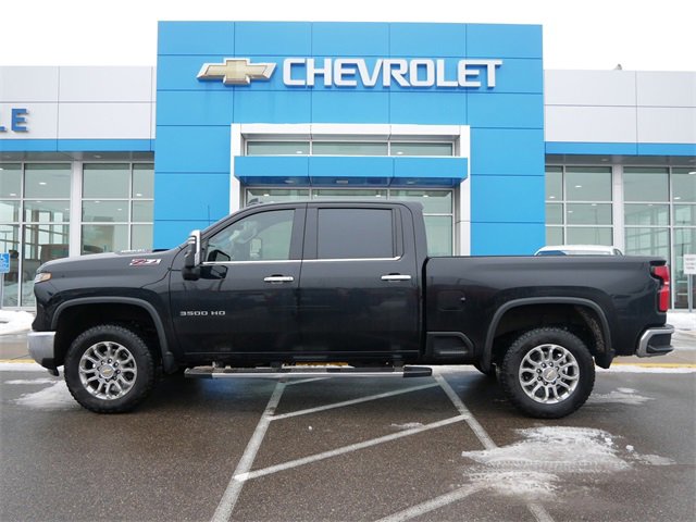 Used 2024 Chevrolet Silverado 3500HD LTZ with VIN 2GC4YUE70R1260391 for sale in Roseville, Minnesota
