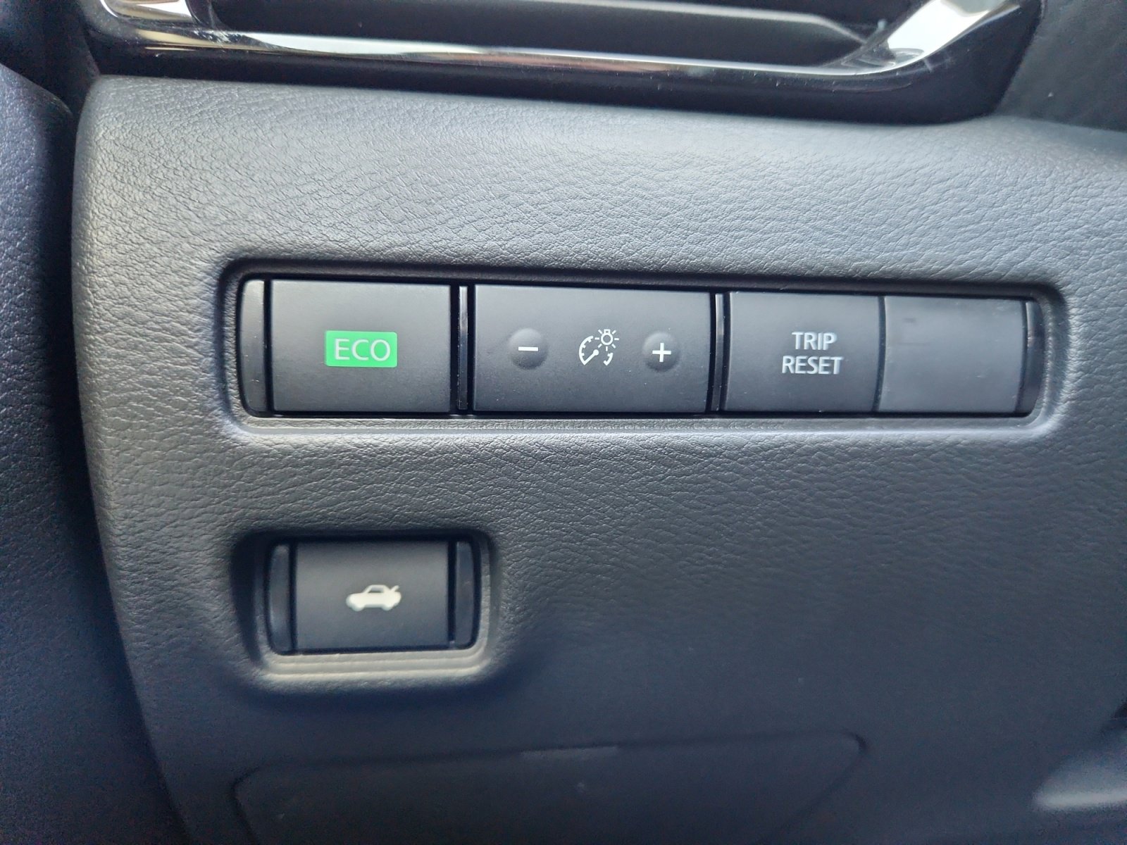 2025 Nissan Sentra SR photo 23