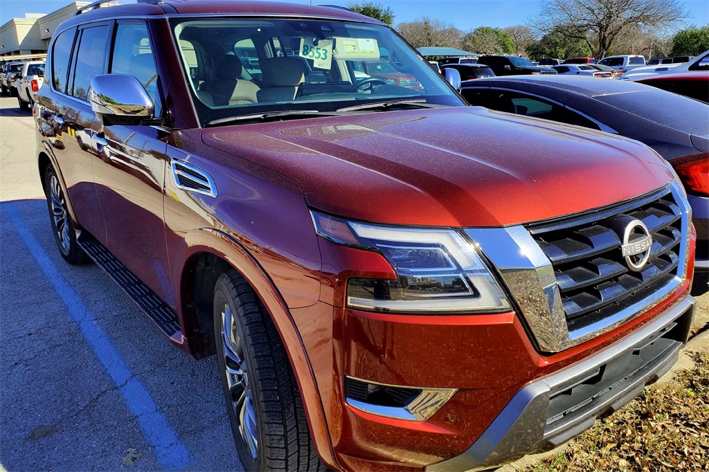 2025 Nissan Pathfinder SL's photo