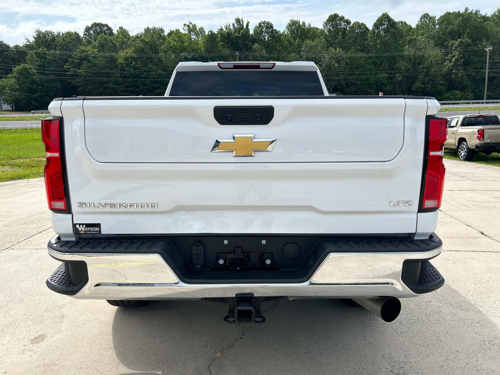 2024 Chevrolet Silverado 3500HD LTZ photo 5