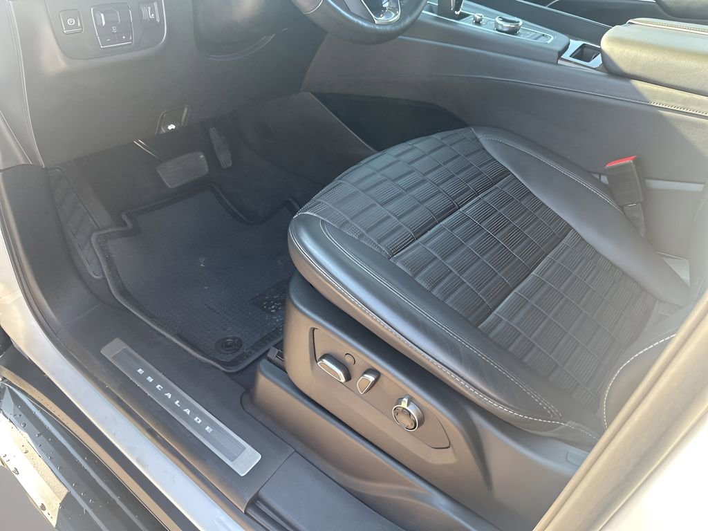 2022 Cadillac Escalade Premium Luxury Platinum photo 25