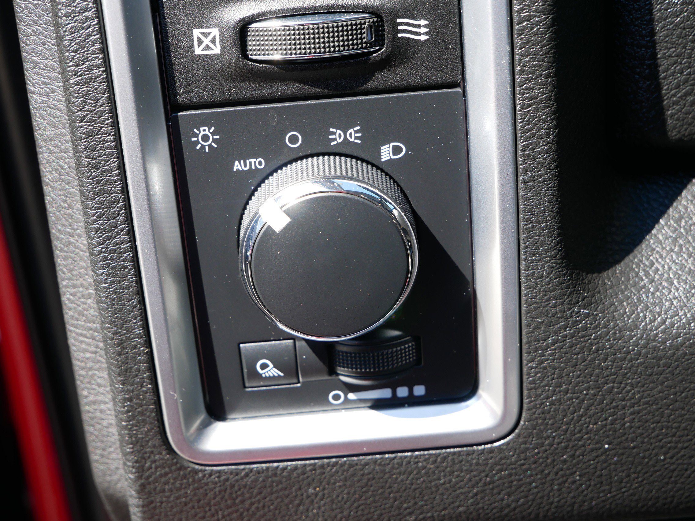 2023 Ram 1500 Classic SLT photo 20