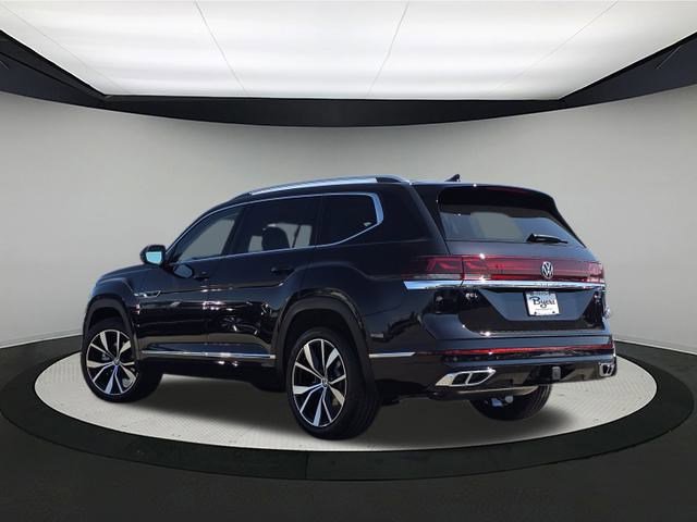 2026 Volkswagen Atlas SEL Premium R-Line photo 2