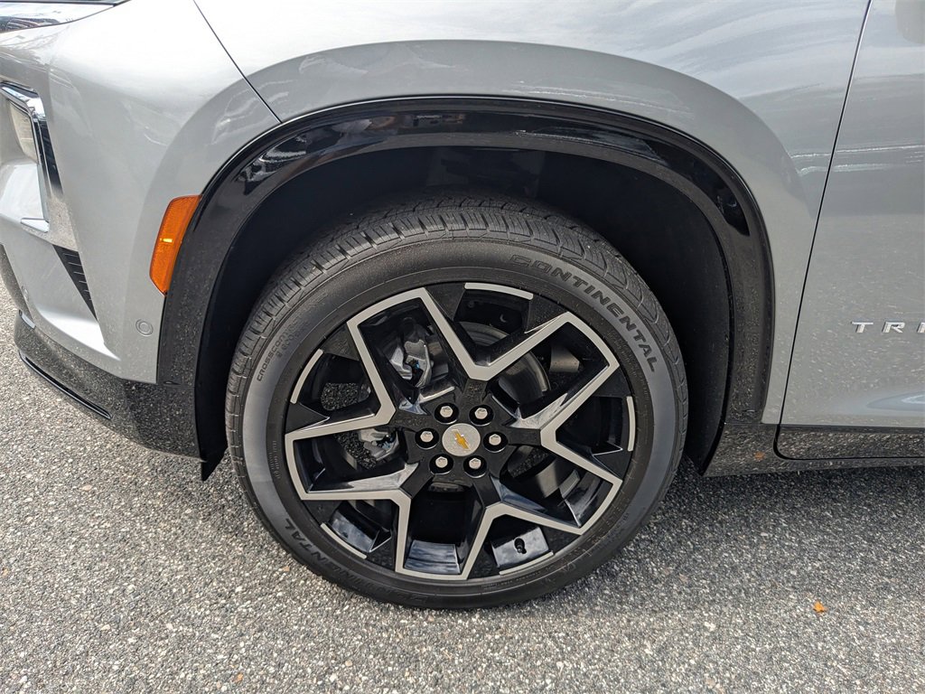 2025 Chevrolet Traverse High Country photo 6