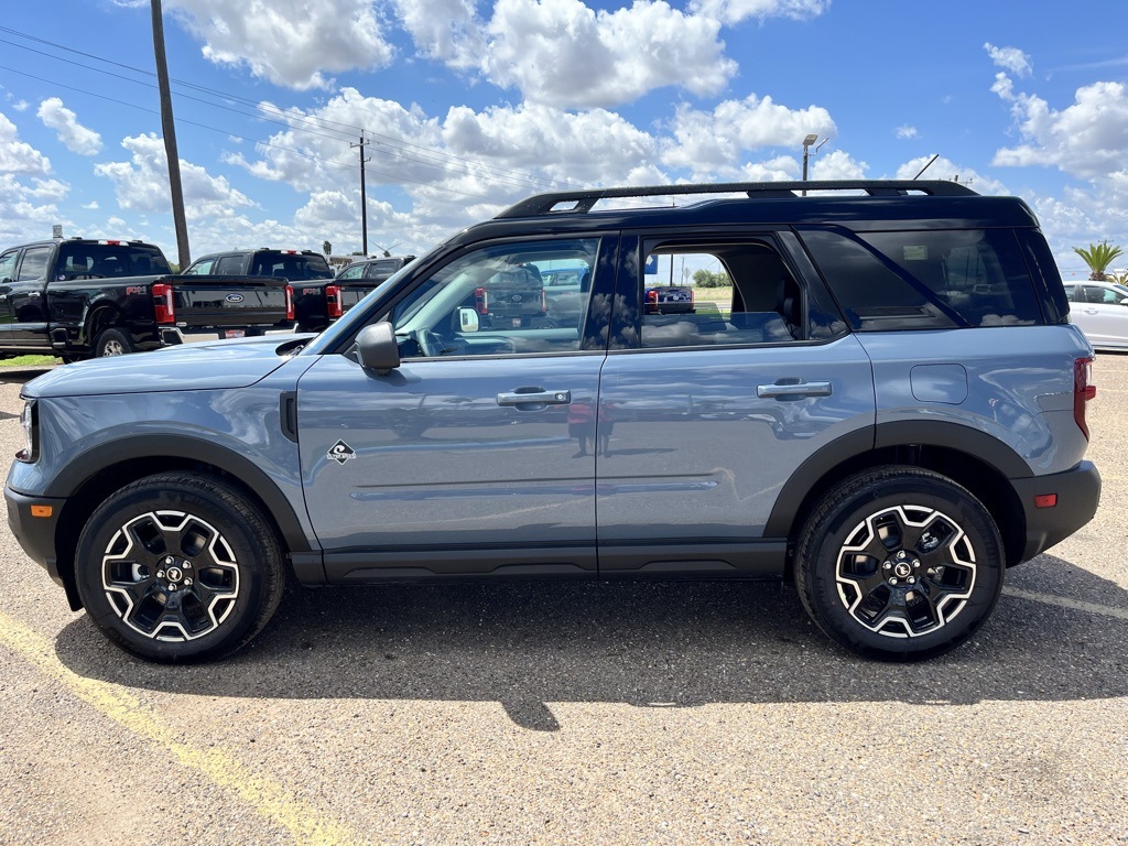2025 Ford Bronco Sport Outer Banks photo 4