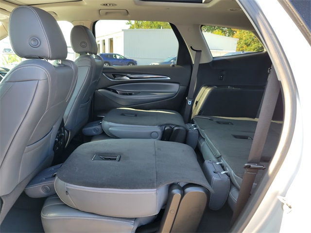 2018 Buick Enclave Essence photo 16