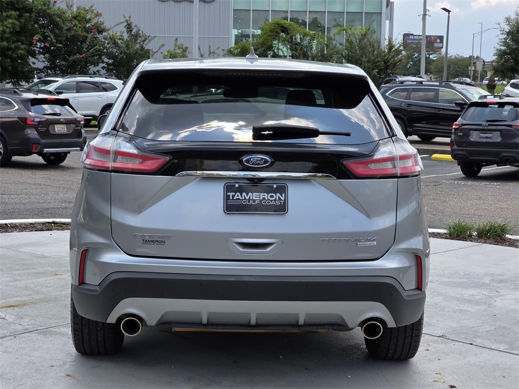 2020 Ford Edge Titanium photo 3