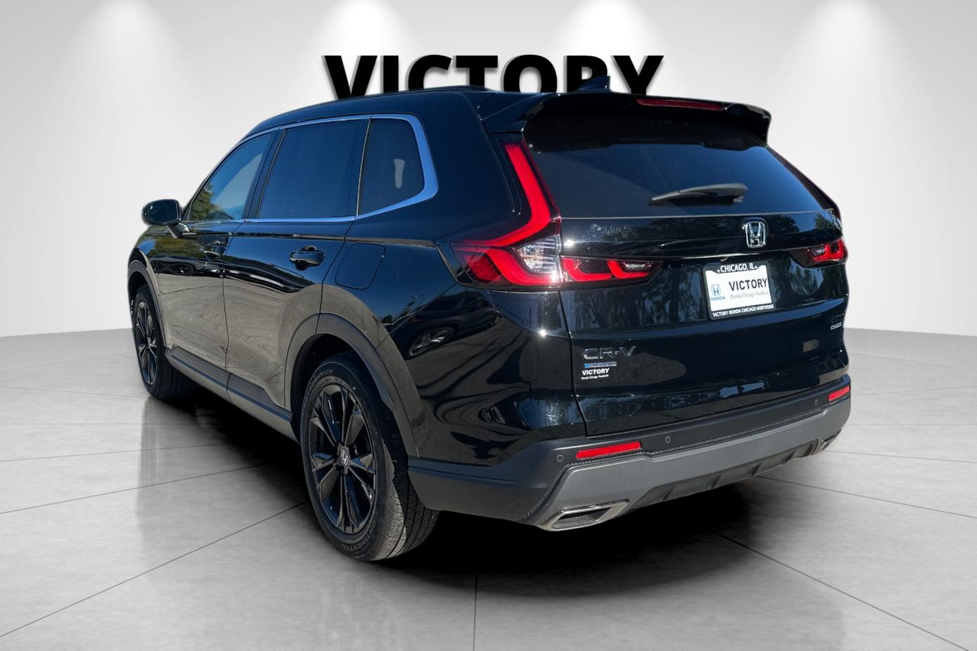 2023 Honda CR-V Hybrid Sport Touring photo 2