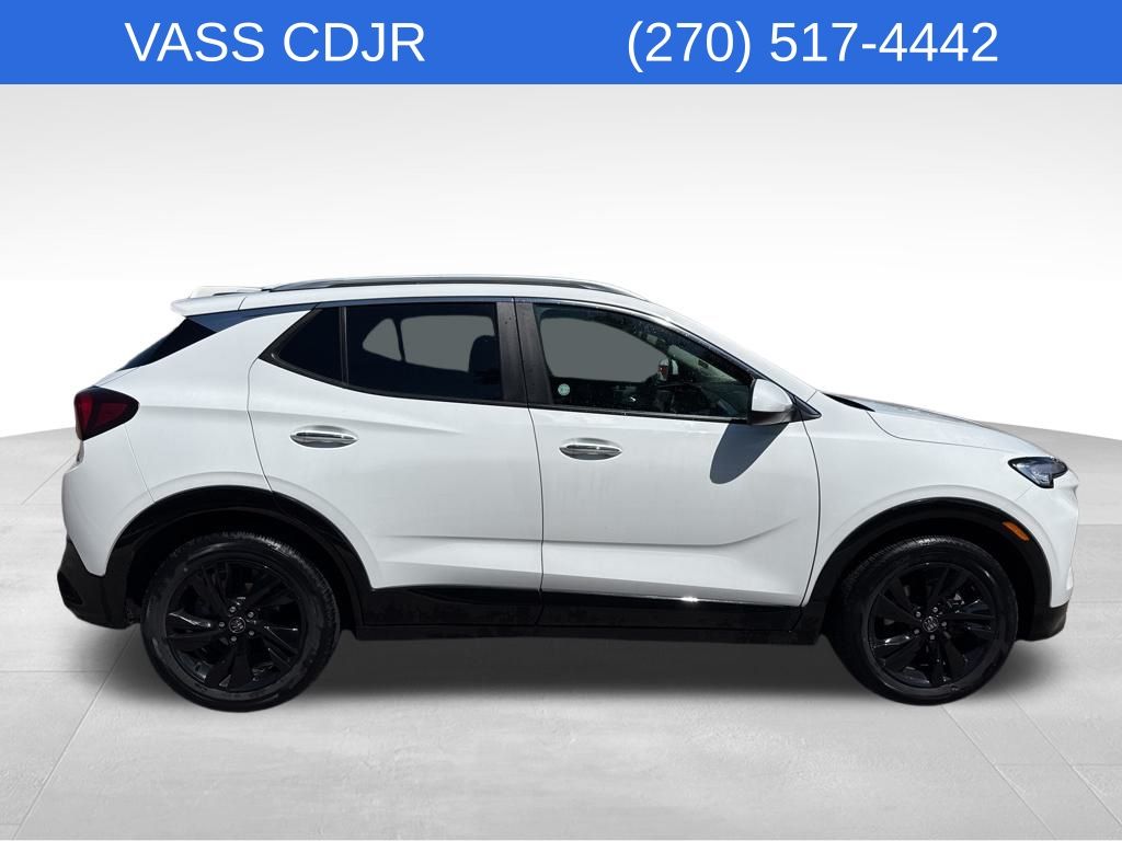 2024 Buick Encore GX Sport Touring photo 3