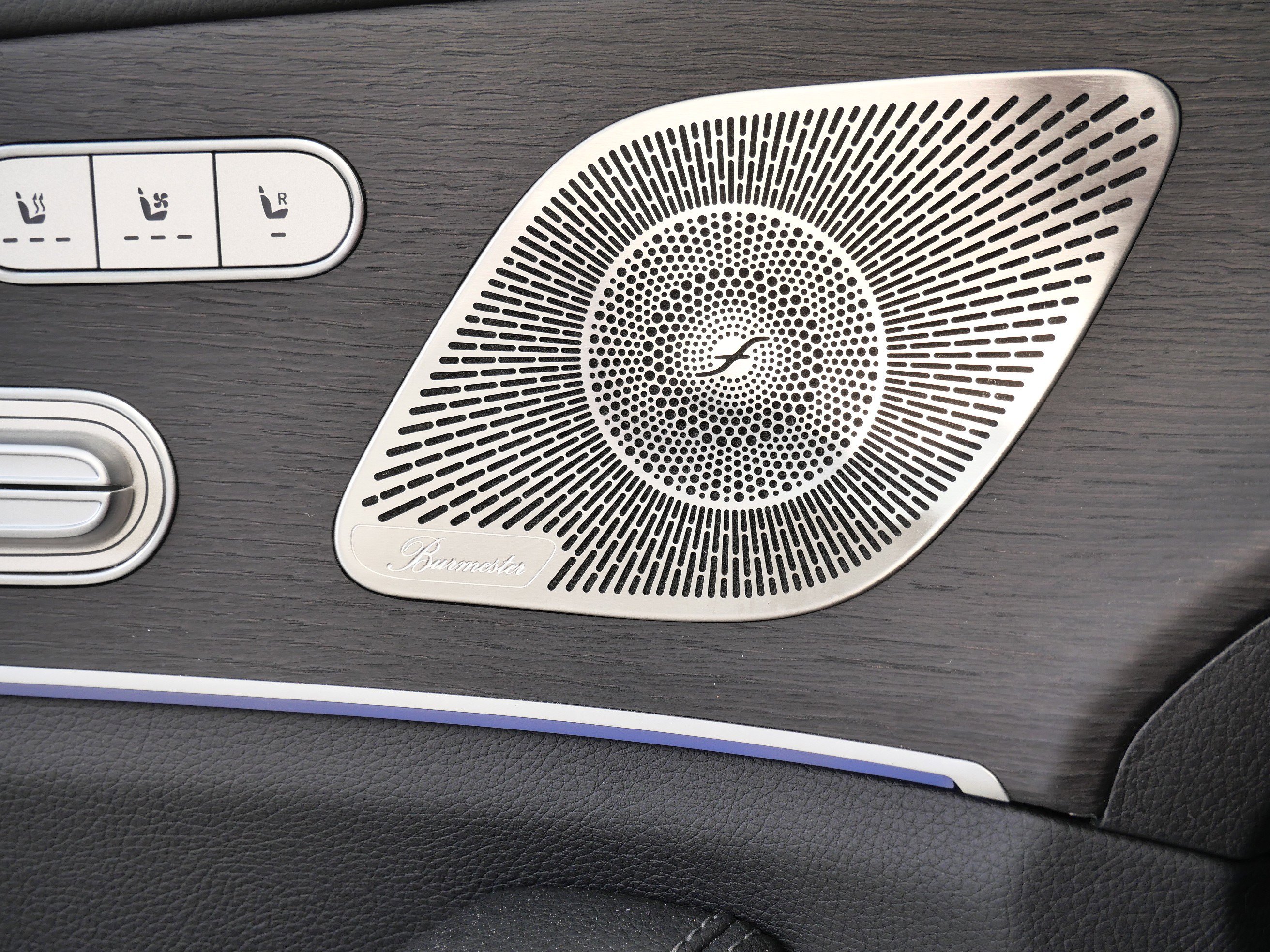 2025 Mercedes Benz GLS 450 4MATIC photo 32