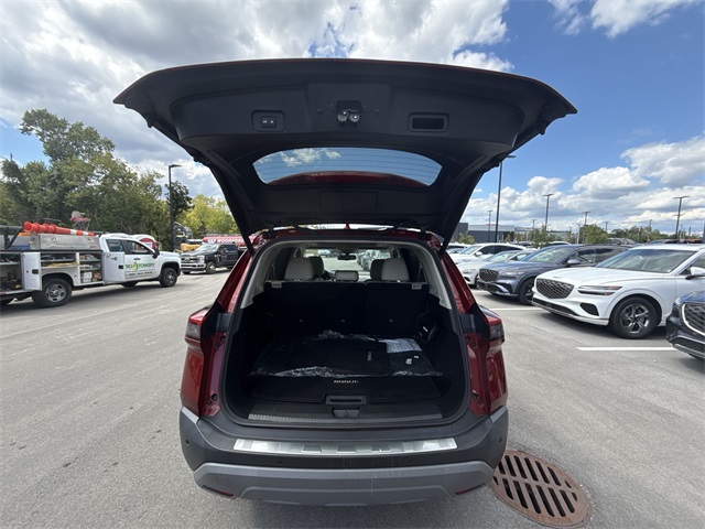2021 Nissan Rogue SL photo 14