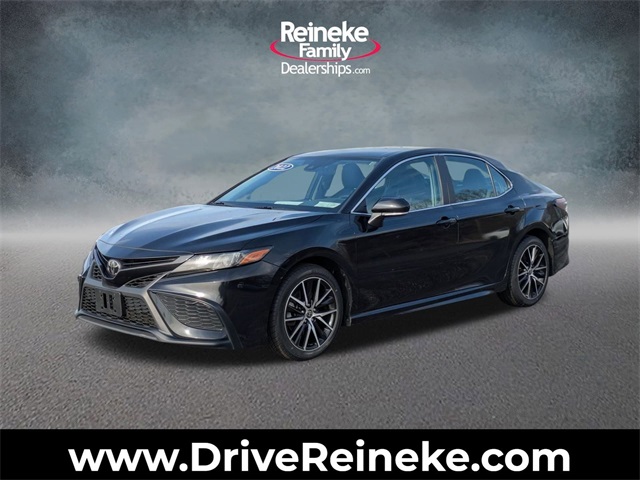 Used 2022 Black Toyota SE image 1
