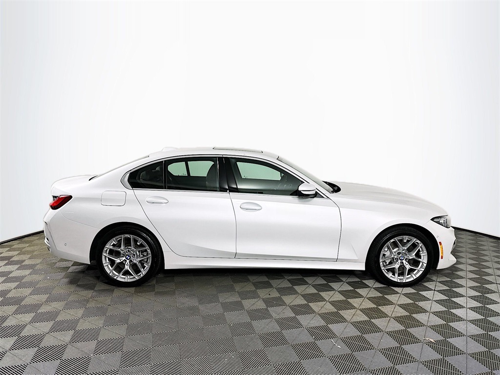 2025 Bmw 330i 330i xDrive photo 4