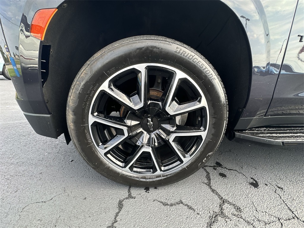 2023 Chevrolet Tahoe RST photo 10