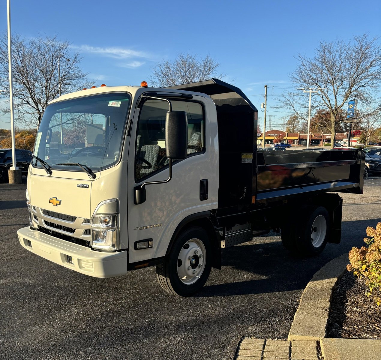 2024 Chevrolet Silverado photo 3
