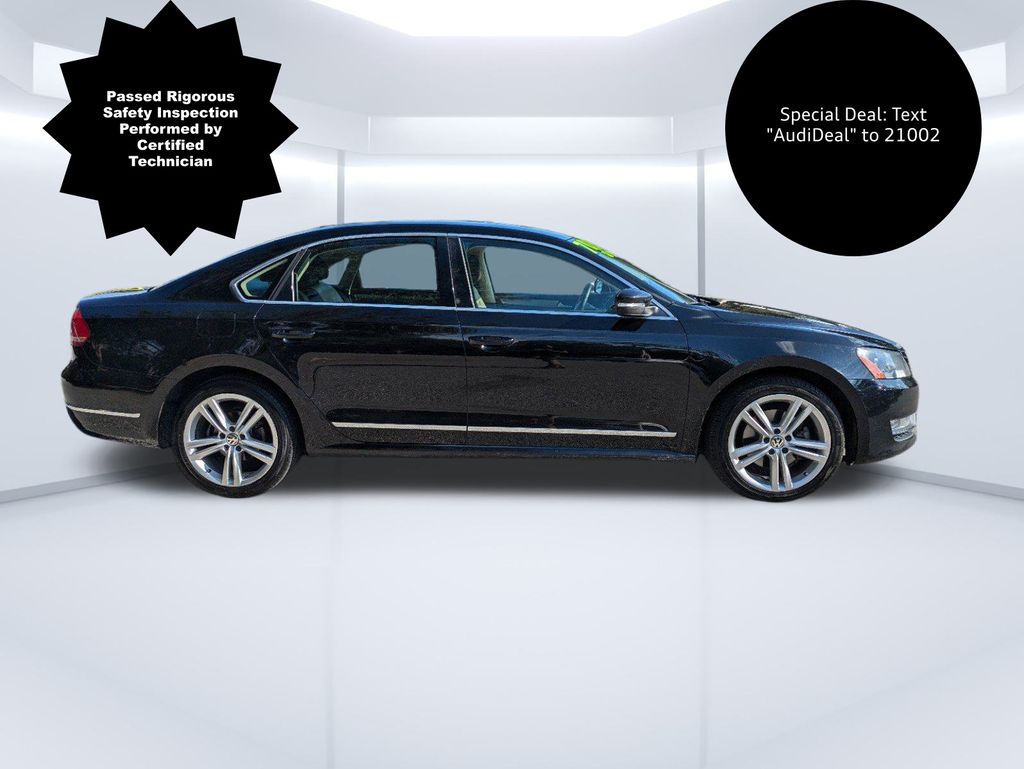 Used 2015 Volkswagen Passat SE with VIN 1VWBV7A35FC099446 for sale in Miami, FL