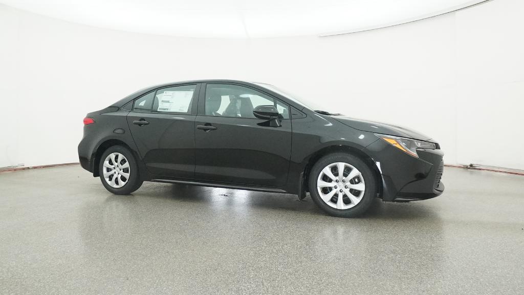 2026 Toyota Corolla LE photo 12
